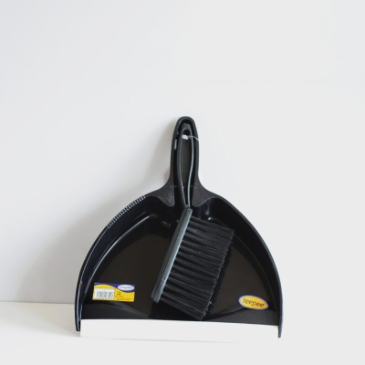 Teepee Dustpan+ Brush Set F1